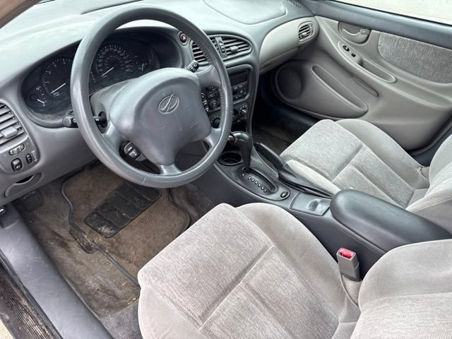 Used 2001 Oldsmobile Alero GL w/ Sun & Sound Pkg FWD image 15