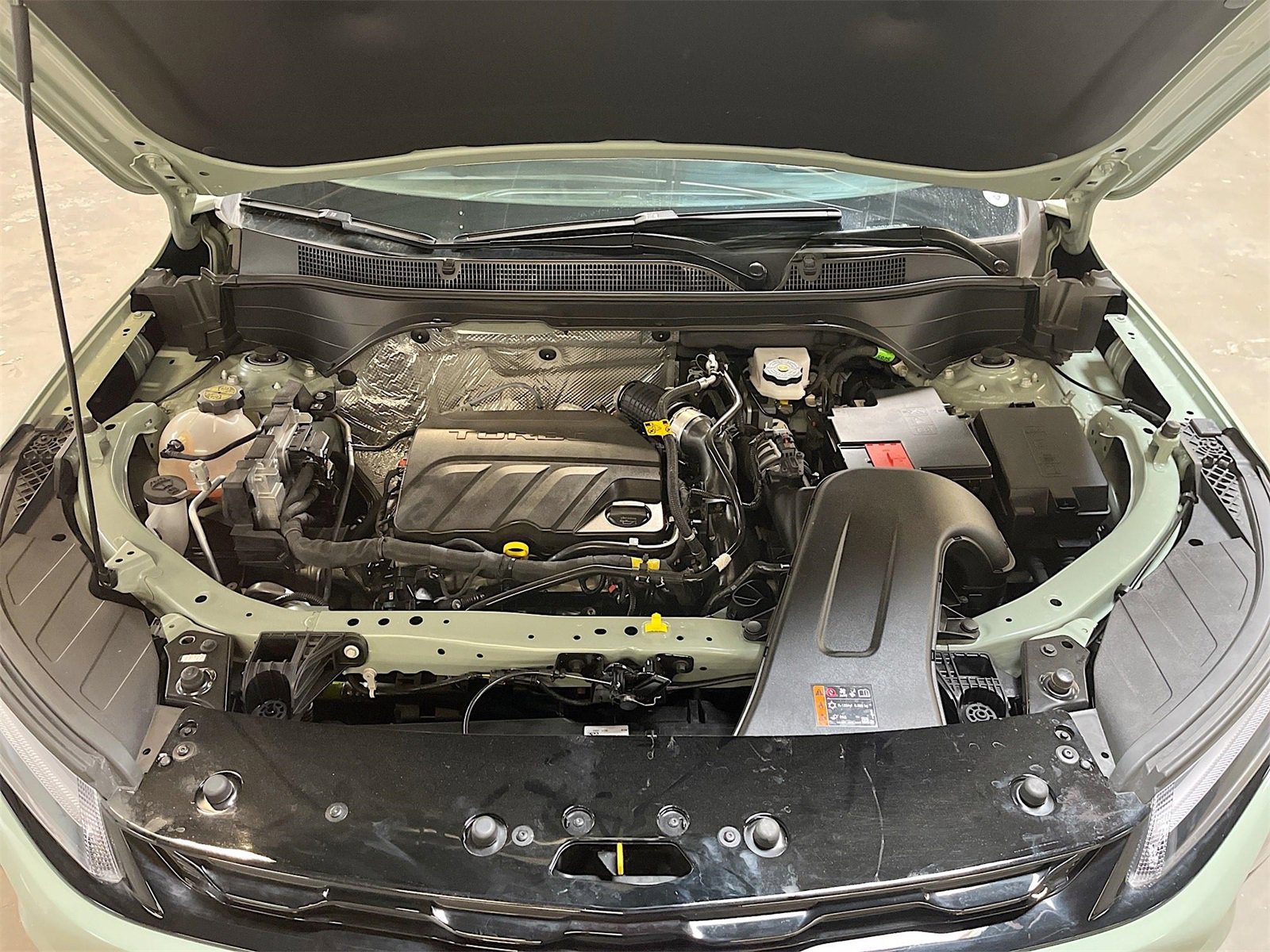 Used 2025 Chevrolet Trax ACTIV w/ Driver Confidence Package image 29