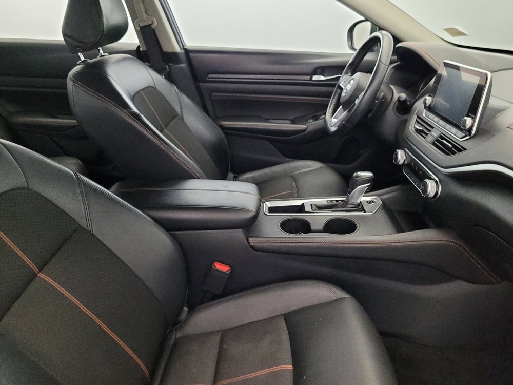 Used 2020 Nissan Altima 2.5 SR FWD image 21