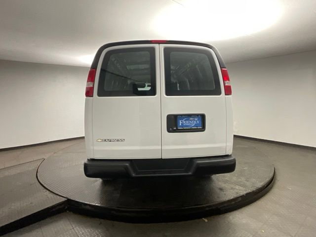 New 2026 Chevrolet Express 2500 w/ Driver Convenience Package RWD image 6