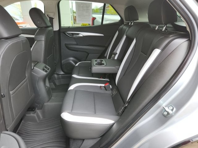 Used 2024 Buick Envision Sport Touring AWD/4WD image 19