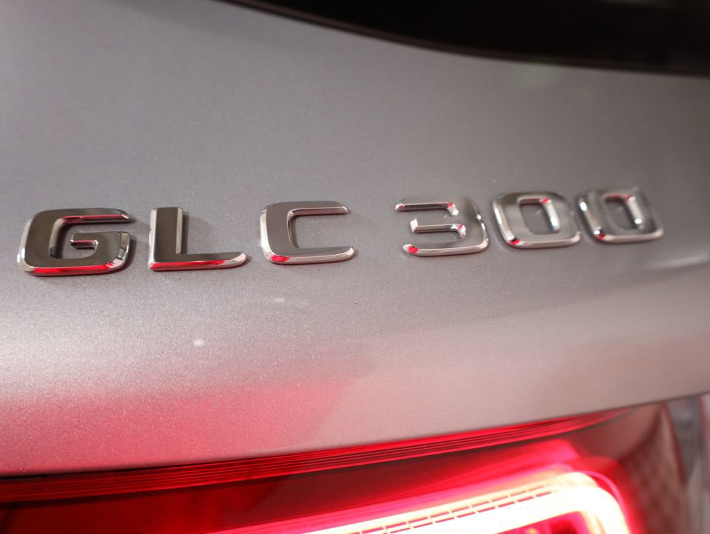 Used 2022 Mercedes-Benz GLC 300 4MATIC image 55