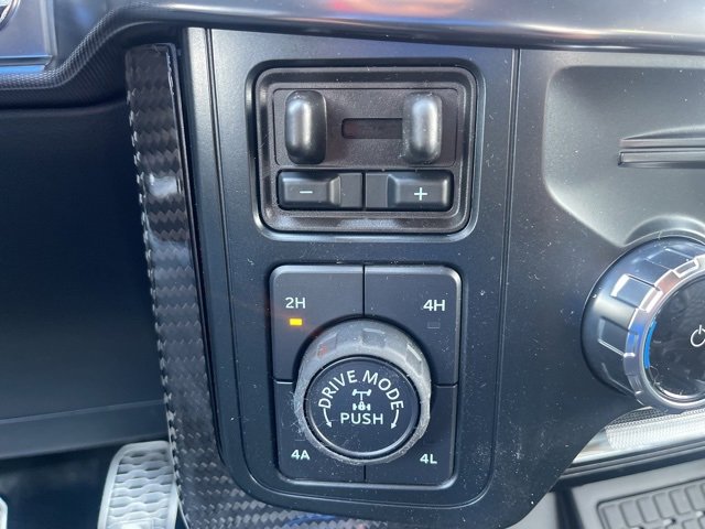 New 2025 Ford F150 Lariat w/ Equipment Group 502A High image 50
