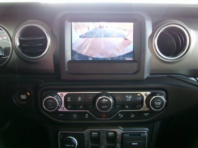 Used 2019 Jeep Wrangler Rubicon w/ Safety Group image 16