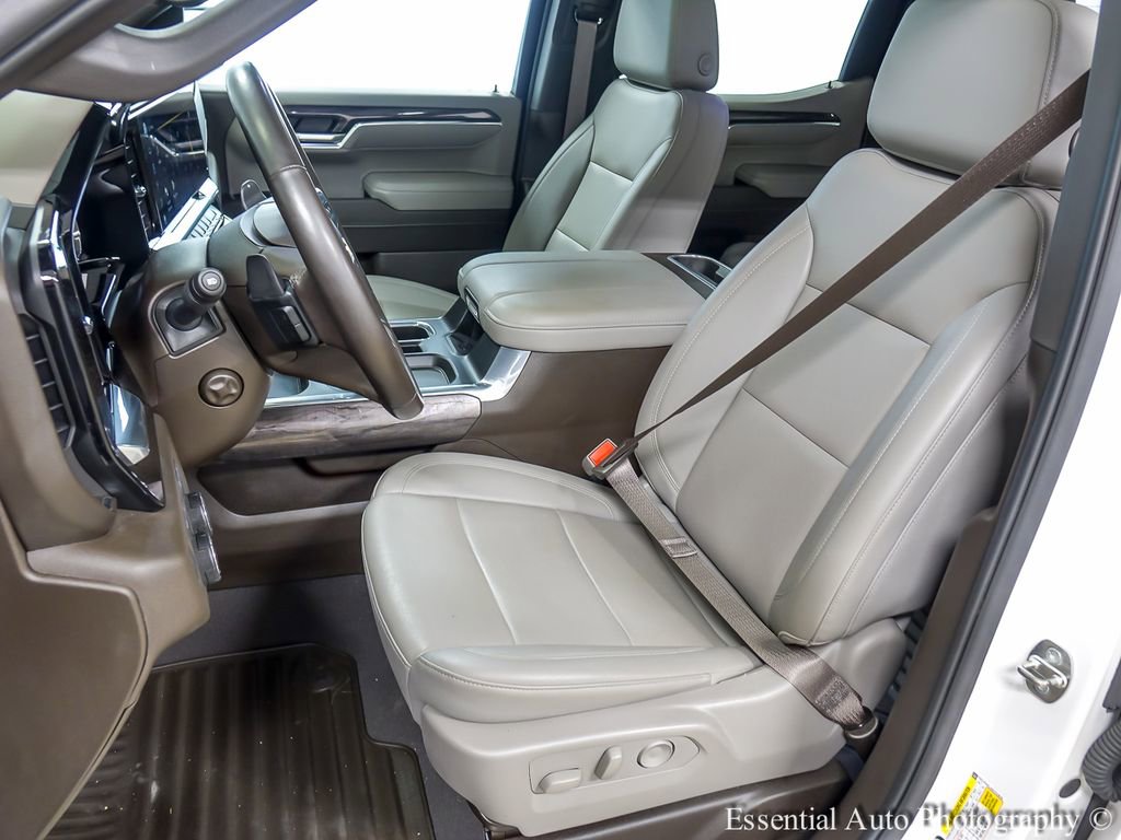 Used 2024 Chevrolet Silverado 1500 LTZ w/ LTZ Convenience Package II AWD/4WD image 10