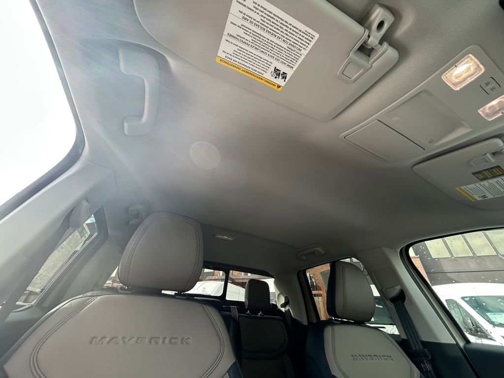 New 2025 Ford Maverick Lariat w/ 4K Tow Package image 27