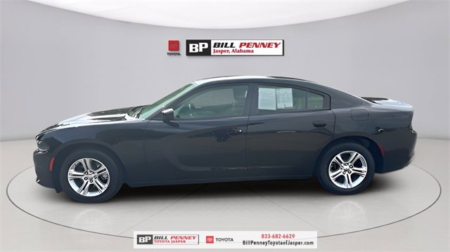 Used 2023 Dodge Charger SXT image 2