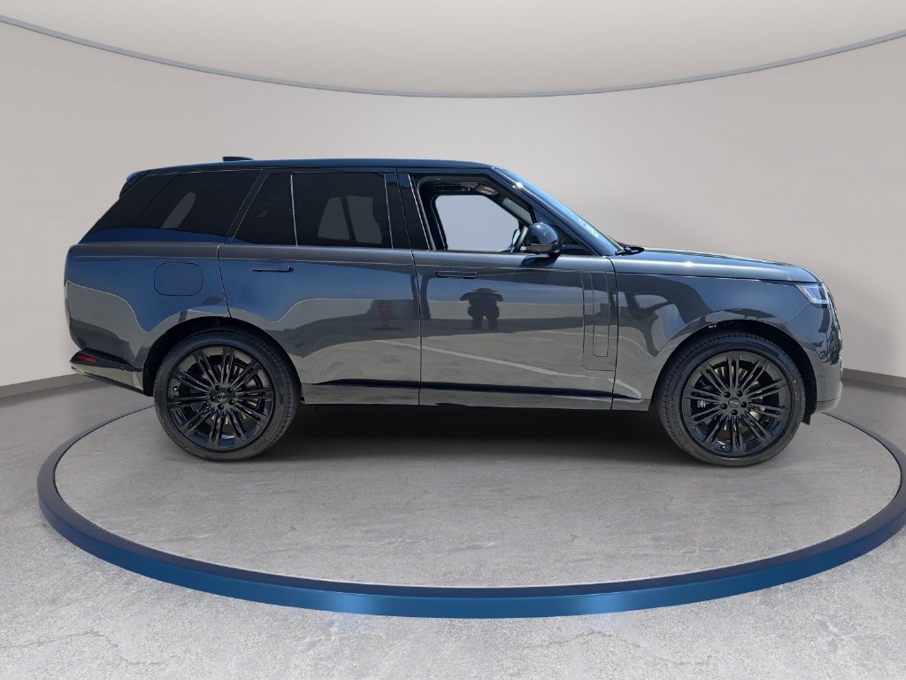 New 2026 Land Rover Range Rover SE AWD/4WD image 4