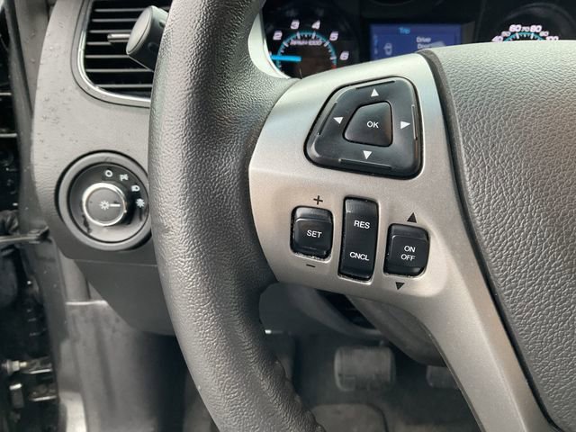 Used 2018 Ford Taurus SEL image 22