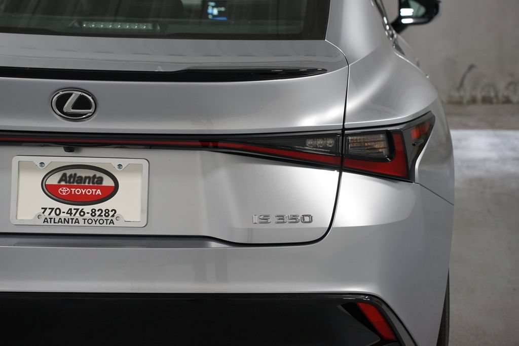 Used 2025 Lexus IS 350 F Sport RWD image 10