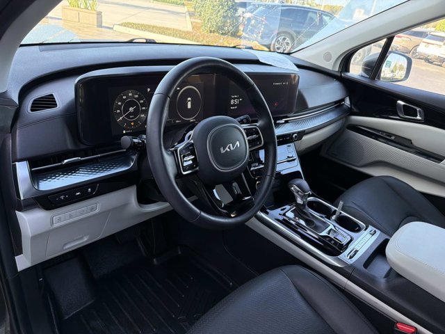 Used 2024 Kia Carnival SX Prestige image 15
