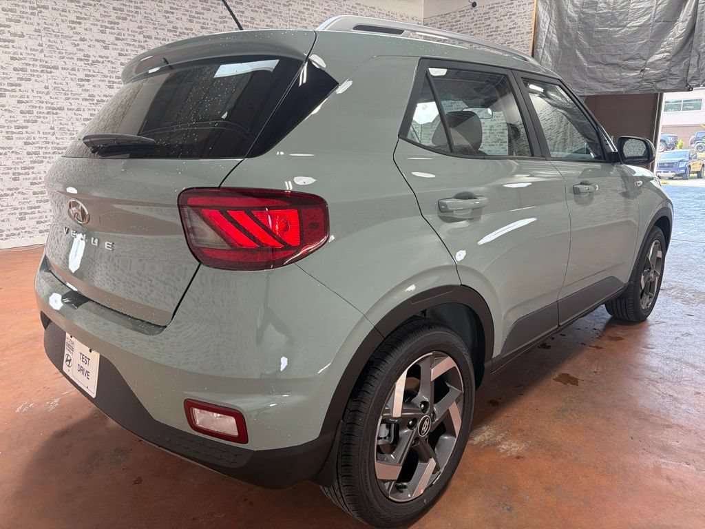 New 2026 Hyundai Venue SEL FWD image 7