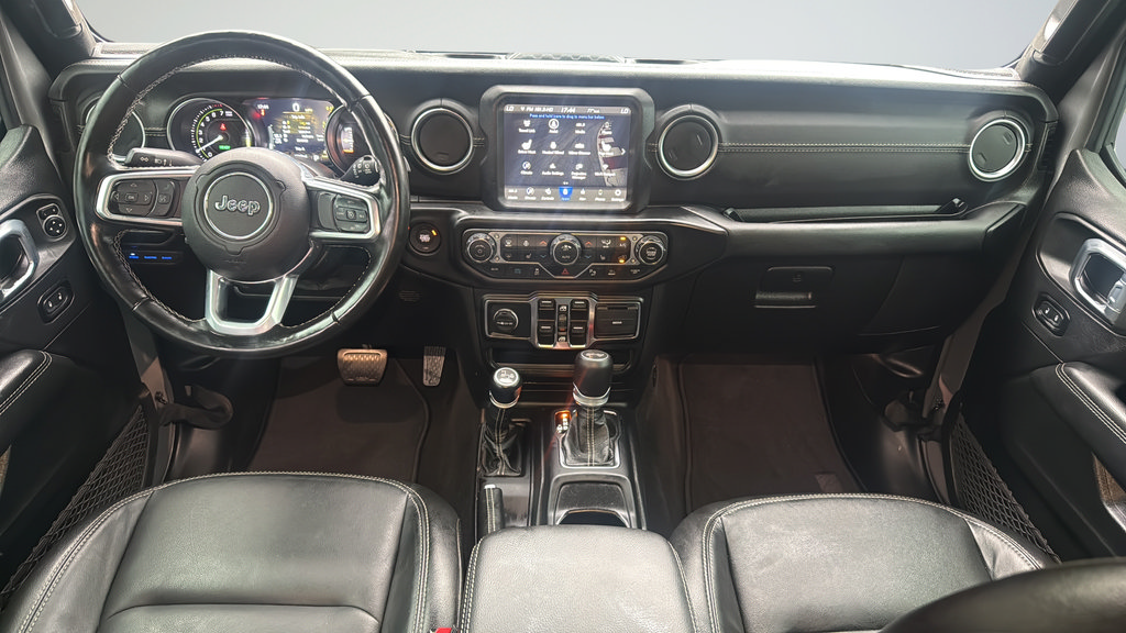 Used 2021 Jeep Wrangler Unlimited Sahara w/ Cold Weather Group AWD/4WD image 12