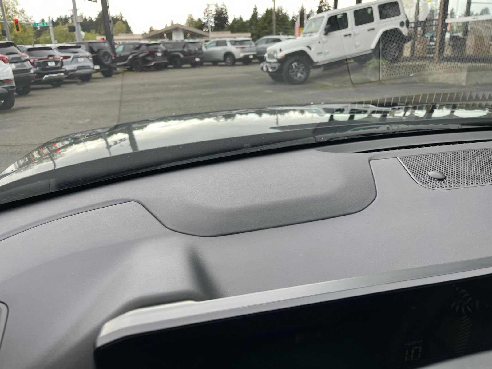 Used 2025 Kia K4 FWD image 35