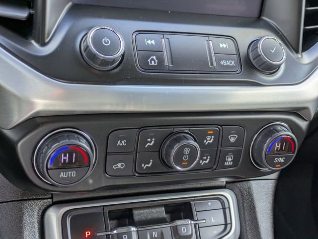 Used 2023 GMC Acadia SLT w/ Elevation Edition image 24