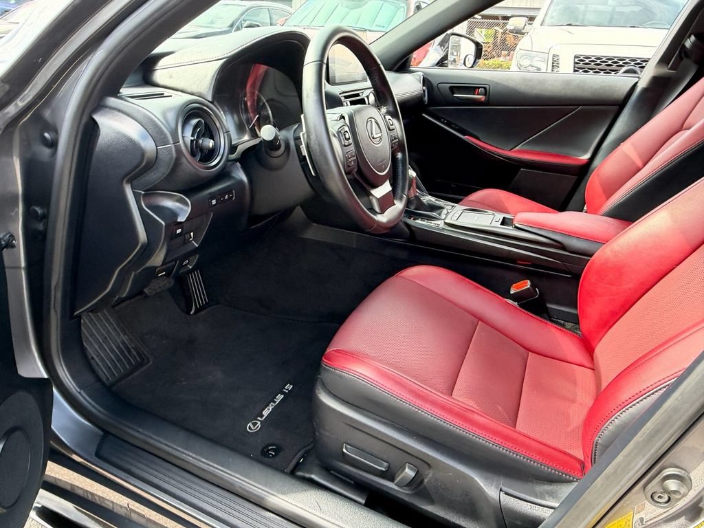 Used 2024 Lexus IS 350 F Sport RWD image 11