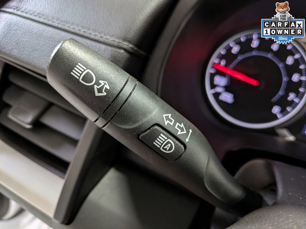 Used 2024 GMC Terrain SLT w/ Infotainment Package II AWD/4WD image 18