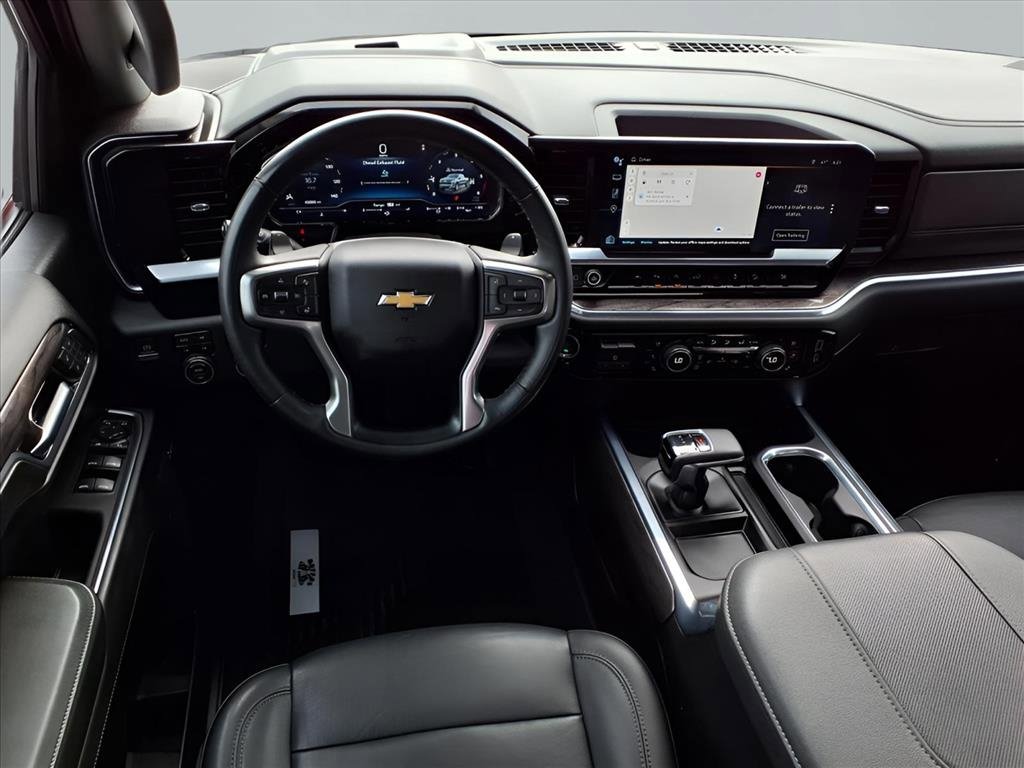 Used 2023 Chevrolet Silverado 1500 LTZ image 8