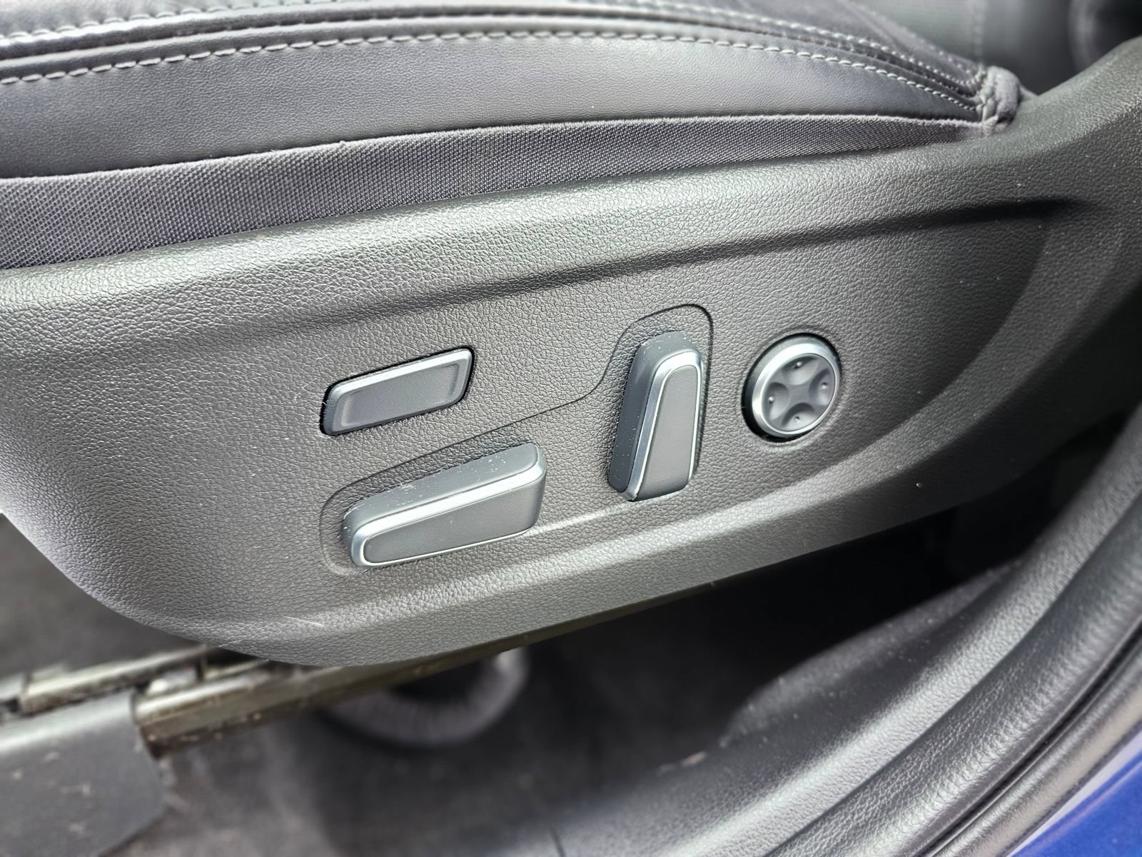 Used 2023 Hyundai Santa Fe Calligraphy FWD image 19
