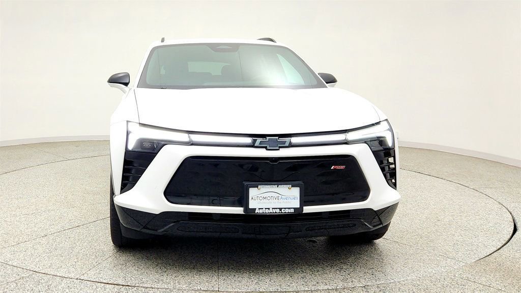 Used 2024 Chevrolet Blazer EV RS AWD/4WD image 2