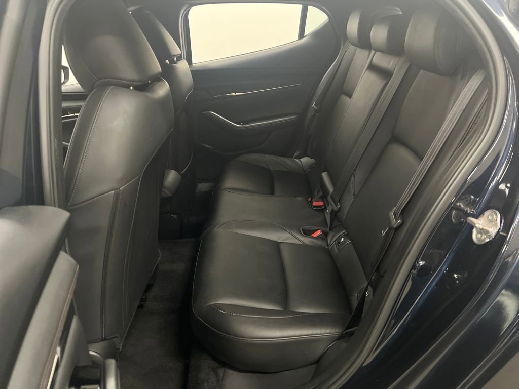 Used 2022 MAZDA MAZDA3 s image 28