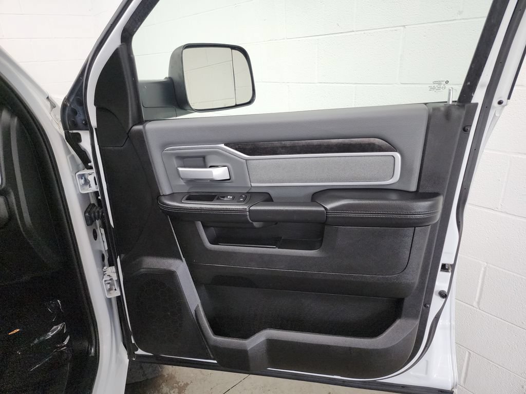 Used 2022 RAM 2500 Big Horn w/ Snow Chief Group AWD/4WD image 29