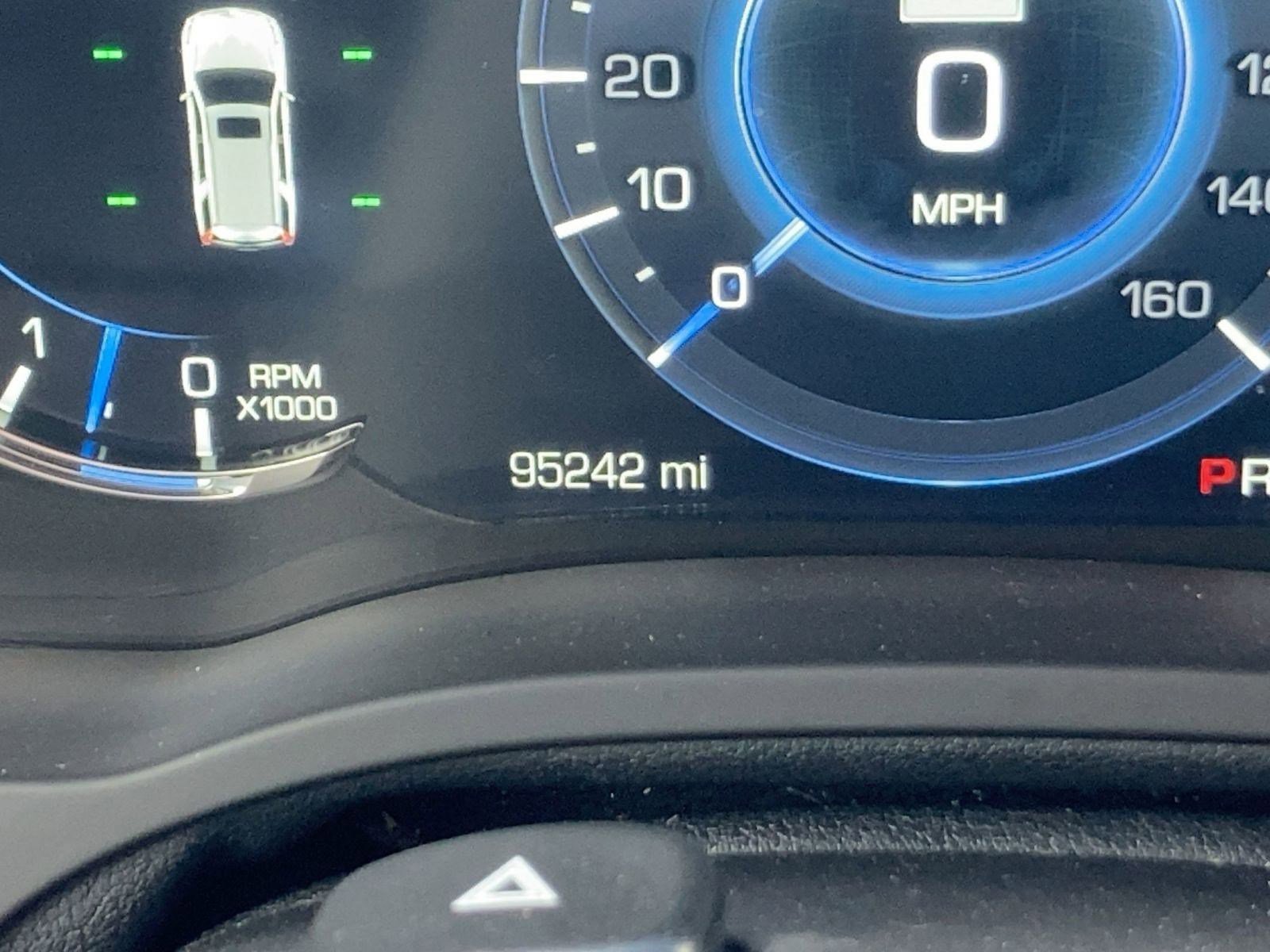 Used 2019 Cadillac Escalade Premium Luxury image 19