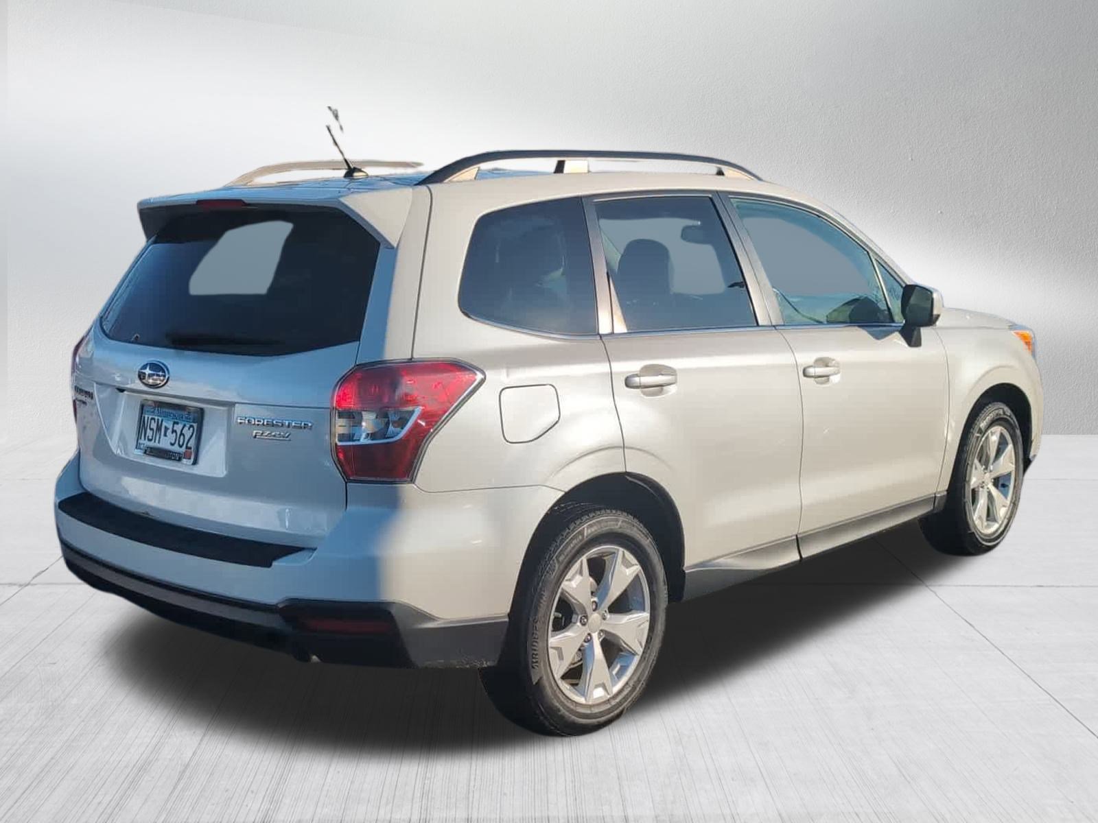 Used 2015 Subaru Forester 2.5i Limited w/ Popular Package #2 image 5
