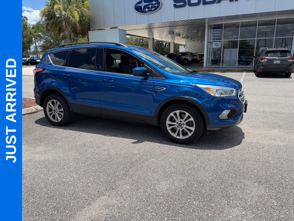 Used 2017 Ford Escape SE w/ Equipment Group 201A