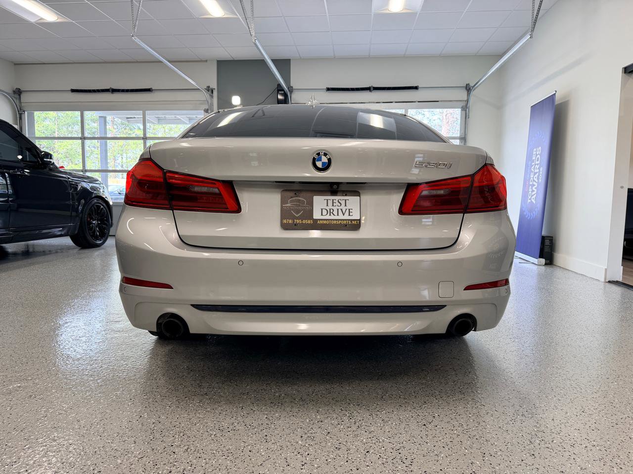 Used 2019 BMW 530i w/ Premium Package RWD image 7