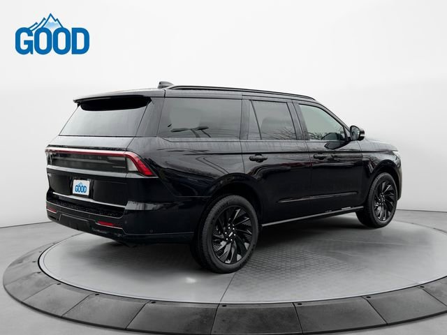 Used 2025 Lincoln Navigator Reserve w/ Jet Appearance Package image 5