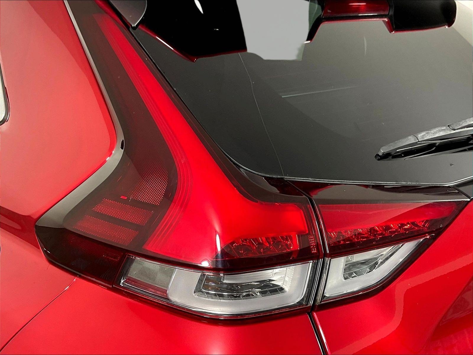 Used 2022 Mitsubishi Eclipse Cross LE AWD/4WD image 23