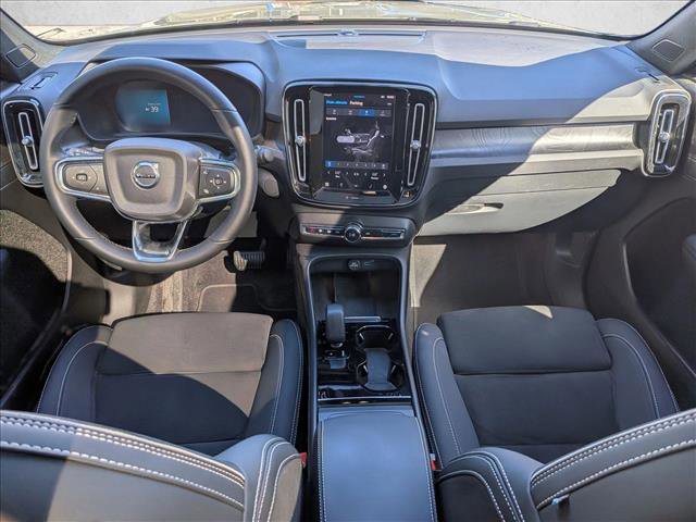 Used 2023 Volvo C40 P8 Recharge Ultimate image 19