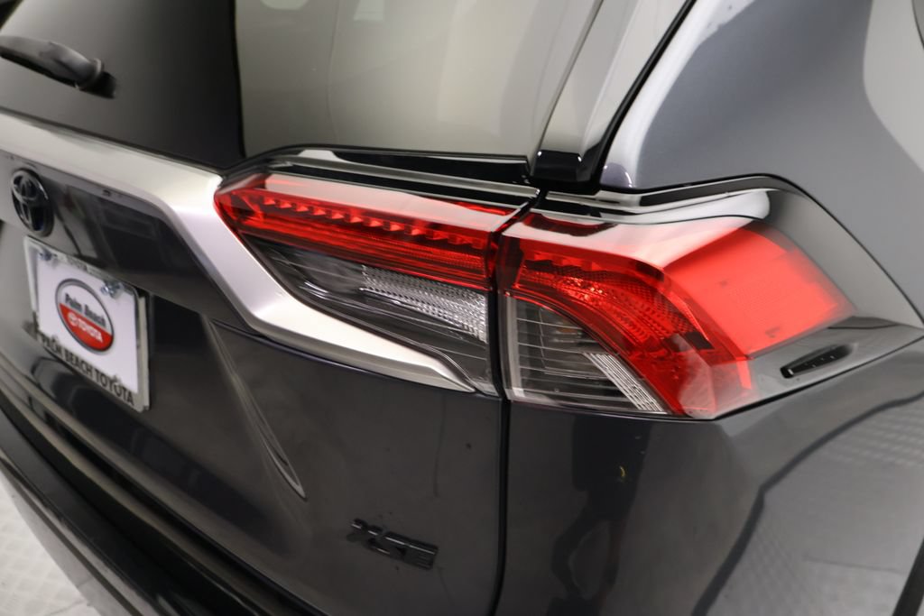 Used 2023 Toyota RAV4 XSE w/ Weather Package AWD/4WD image 9