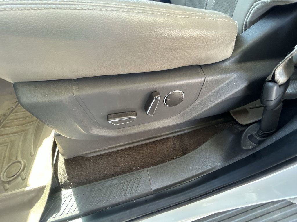 Used 2021 Ford Expedition Limited image 13