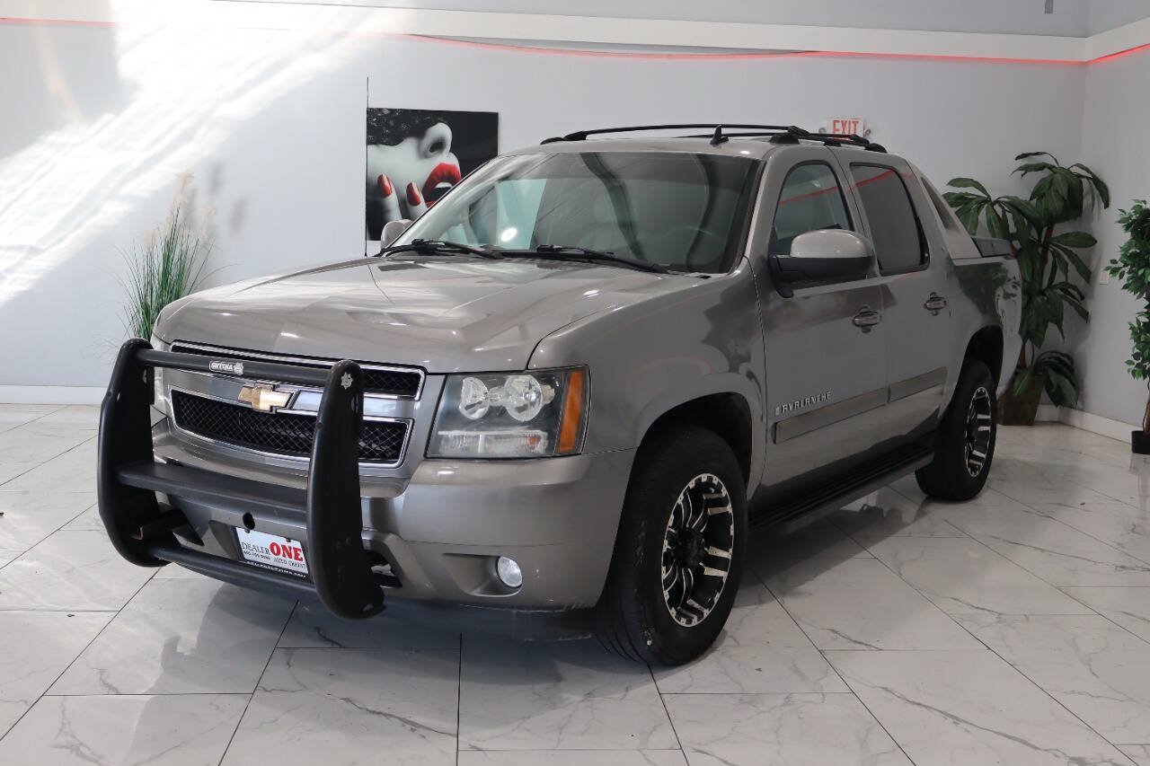 Used 2007 Chevrolet Avalanche LT w/ LT Preferred Equipment Group