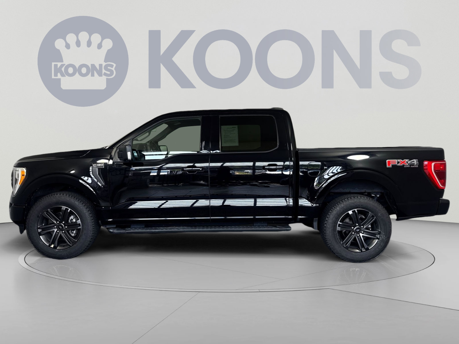 Used 2022 Ford F150 XLT w/ Equipment Group 302A High AWD/4WD image 2