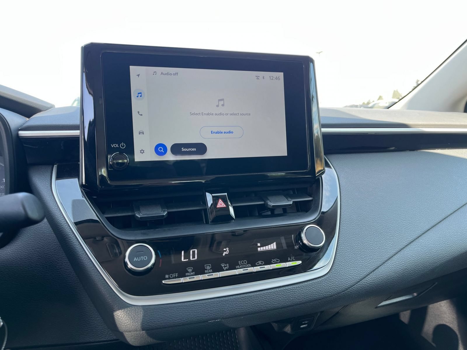 Used 2025 Toyota Corolla LE FWD image 20