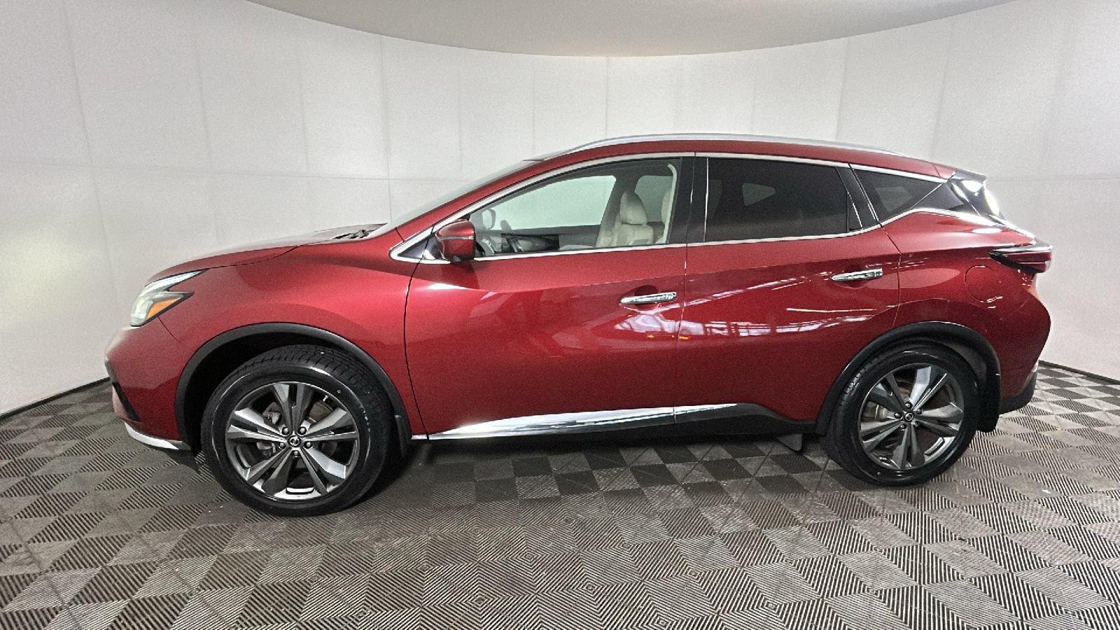 Used 2019 Nissan Murano Platinum w/ Cargo Package FWD image 7