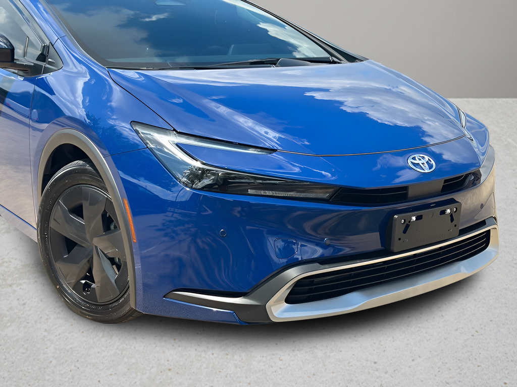 Used 2026 Toyota Prius Plug-In Hybrid FWD image 24