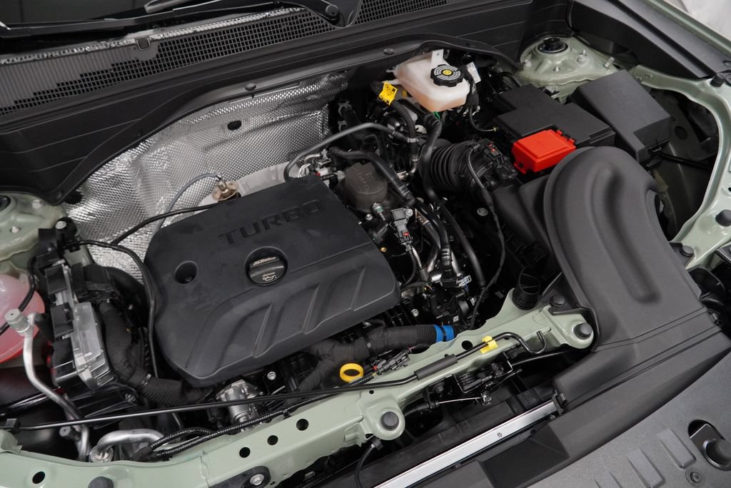 New 2026 Chevrolet TrailBlazer LT w/ LT Cold Weather Package FWD image 39