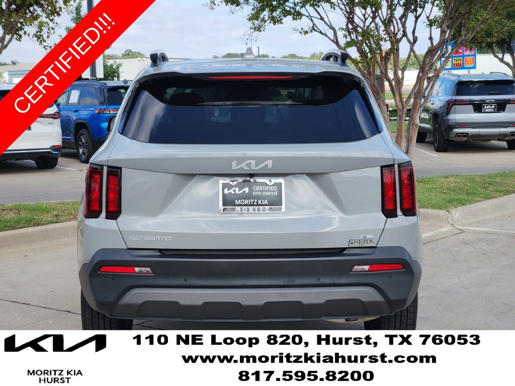 Certified 2023 Kia Sorento S w/ Panoramic Sunroof Package AWD/4WD image 13