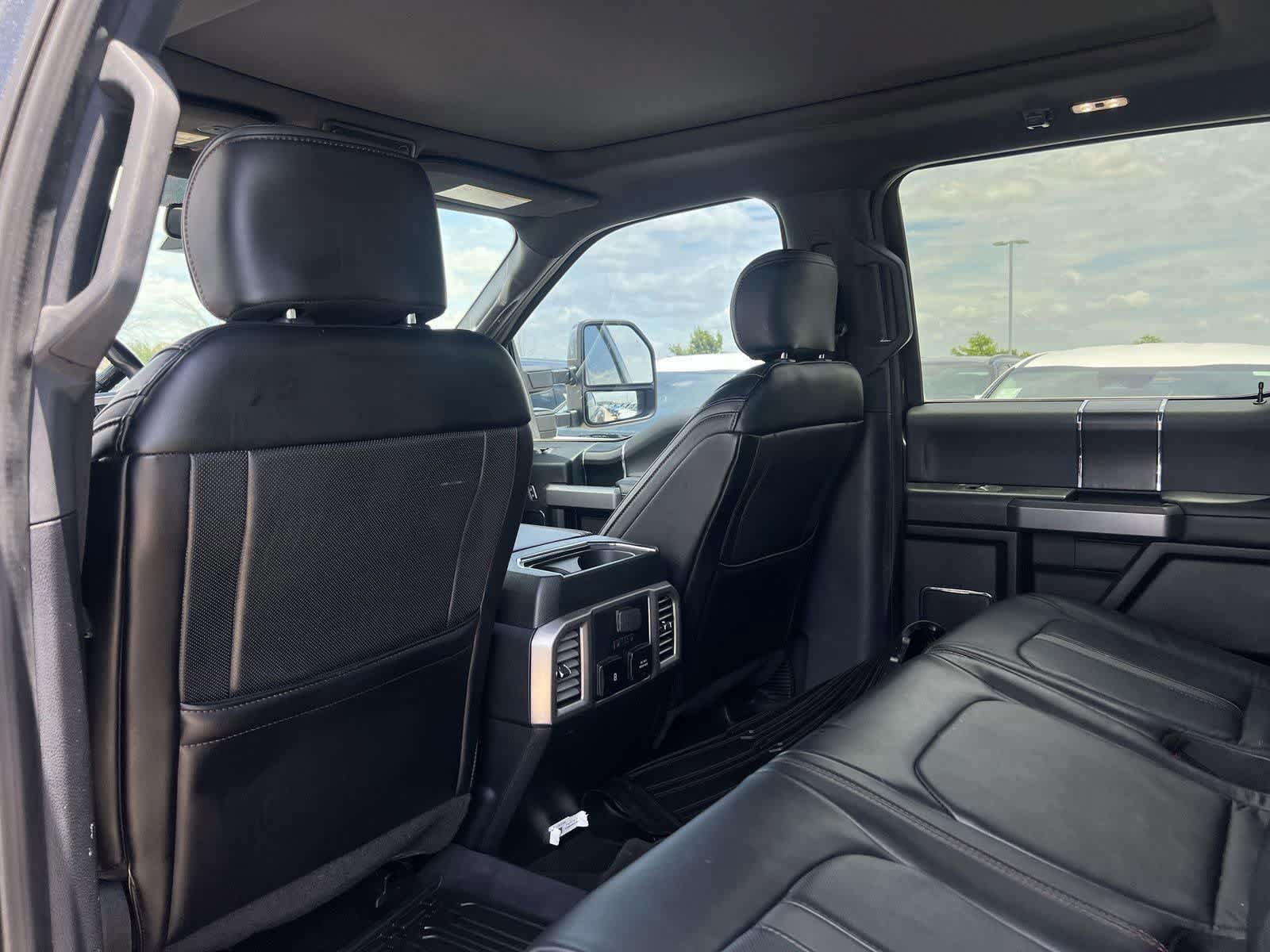Used 2019 Ford F350 Platinum w/ Platinum Ultimate Package AWD/4WD image 23