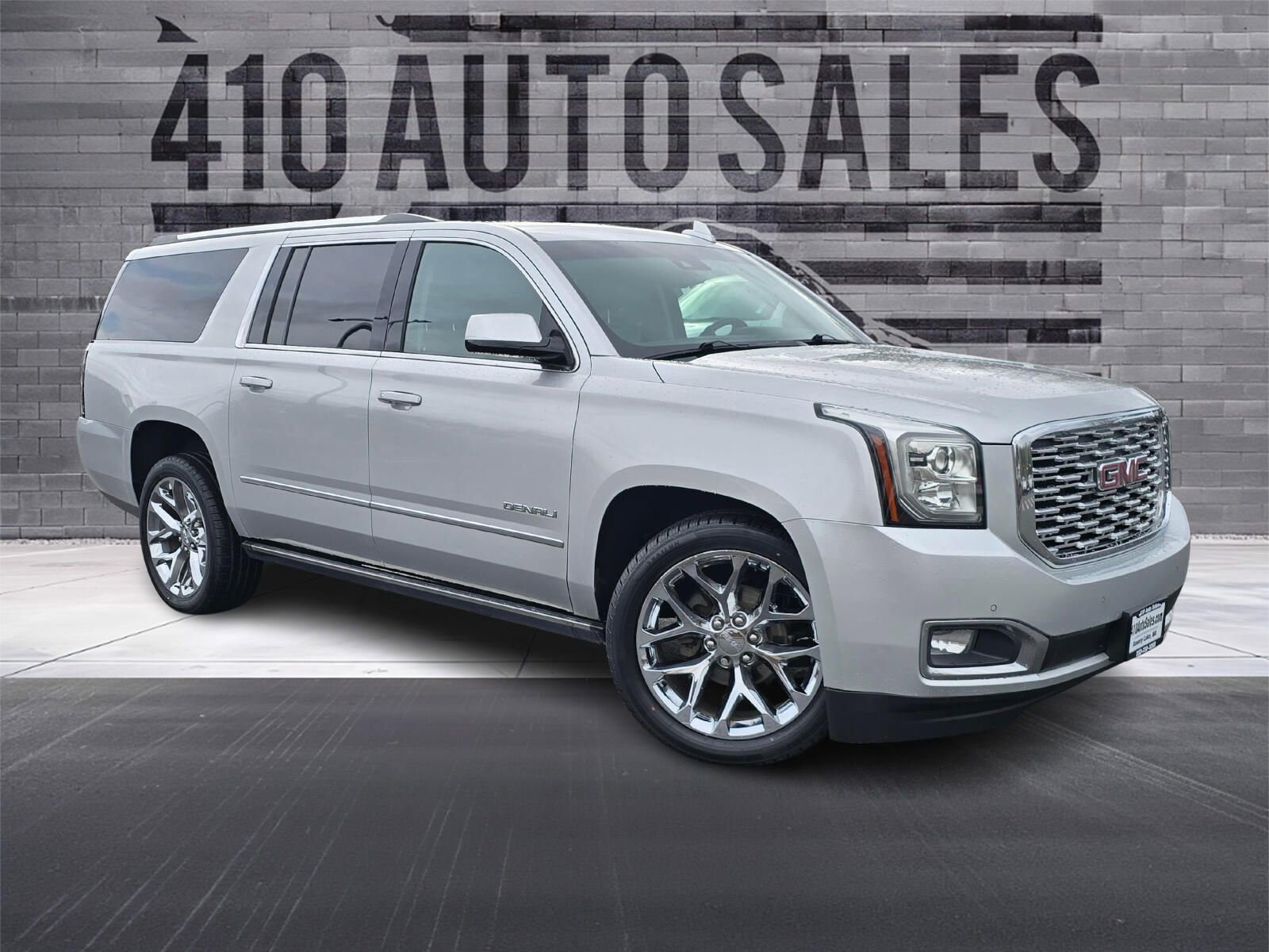 Used 2020 GMC Yukon XL Denali w/ Denali Premium Package