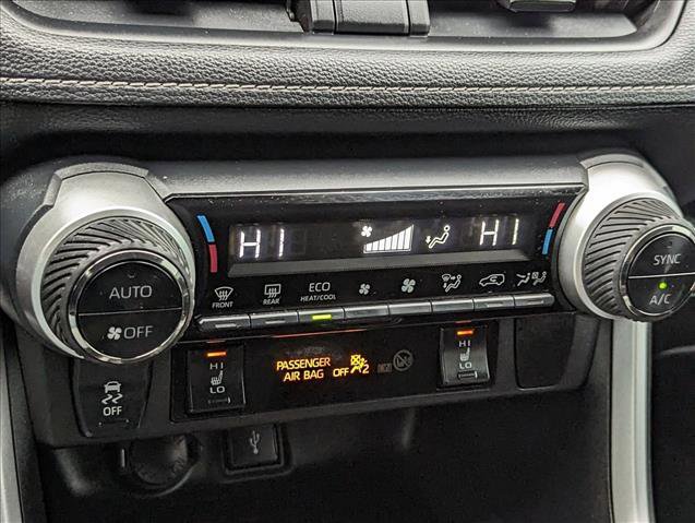 Used 2021 Toyota RAV4 XLE w/ XLE Grade Weather Package image 15