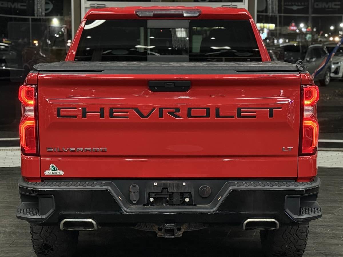 Used 2020 Chevrolet Silverado 1500 LT Trail Boss image 13