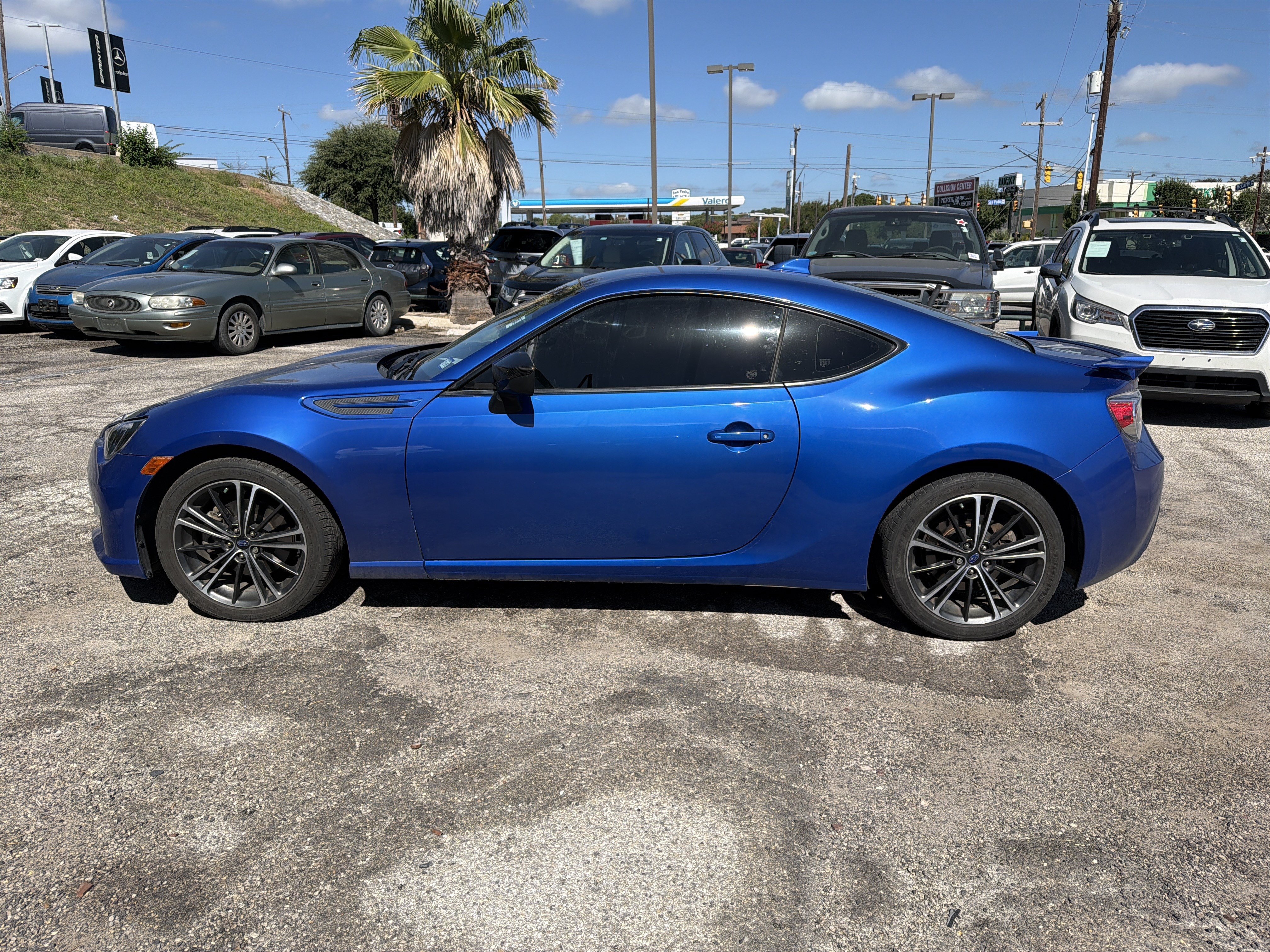 Used 2016 Subaru BRZ Limited w/ Popular Package #1 RWD image 6