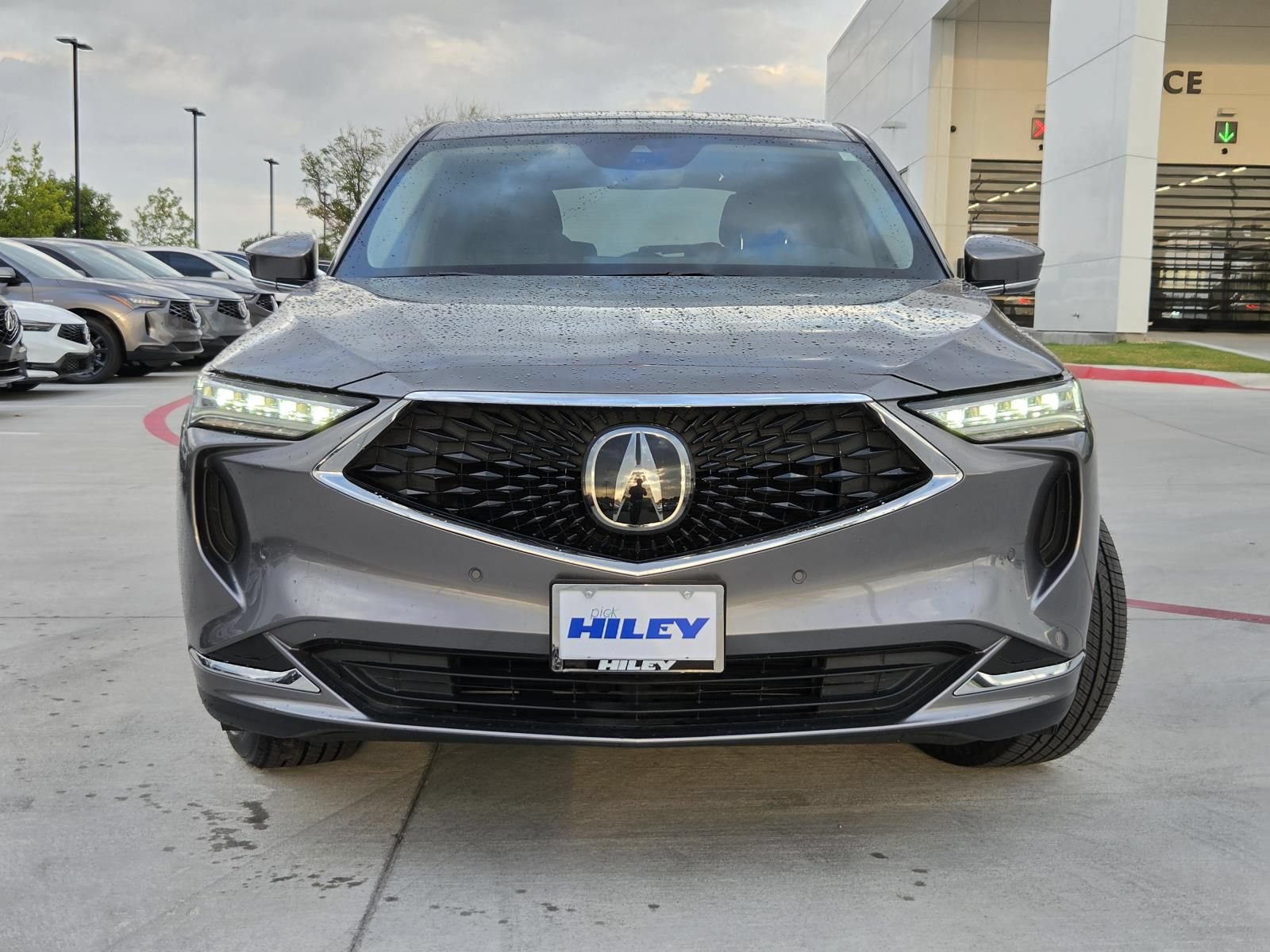 Used 2024 Acura MDX w/ Technology Package FWD image 2