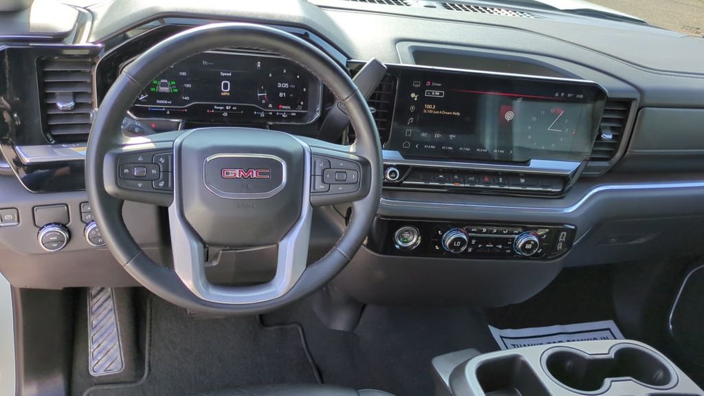 Used 2024 GMC Sierra 1500 SLT image 15