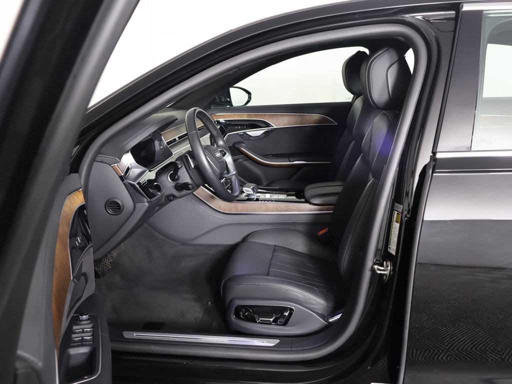 Used 2023 Audi A8 L 3.0T w/ Luxury Package image 33